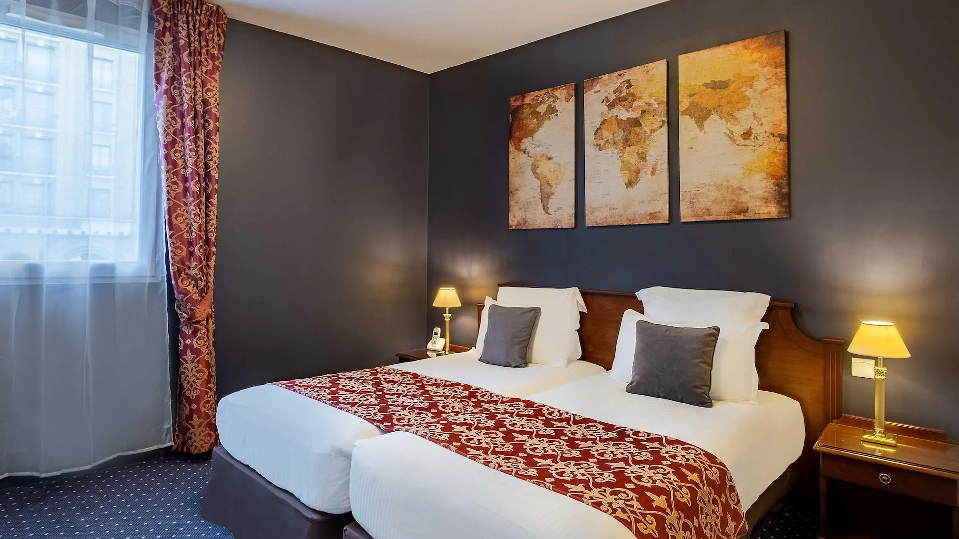 Amiral Hotel Paris