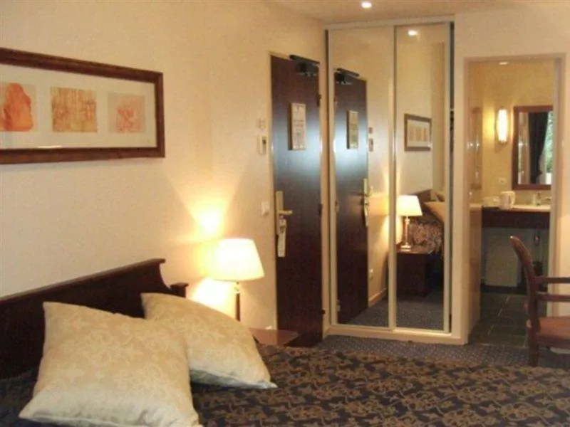 Amiral Hotel Paris