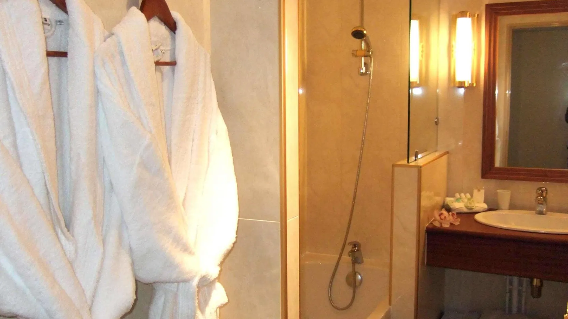 Hotel Amiral Paris