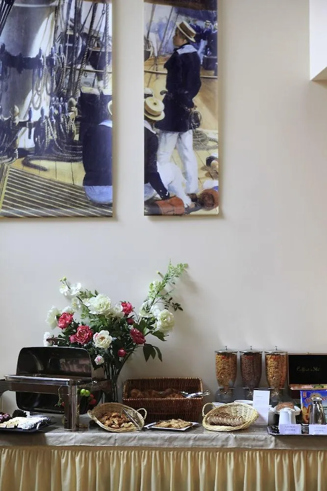 Amiral Hotel Parijs